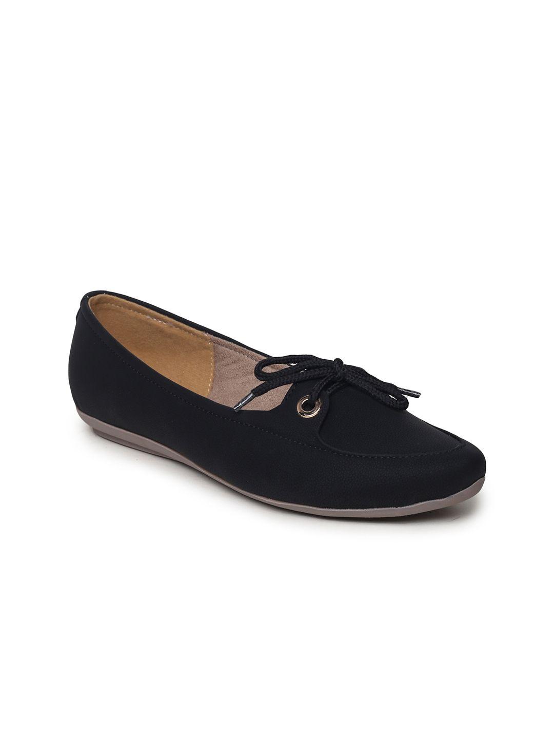 valiosaa women black solid ballerinas