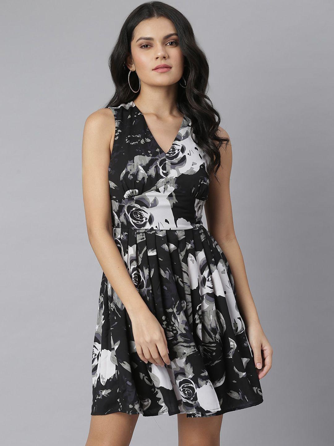 kassually women black & white floral georgette dress