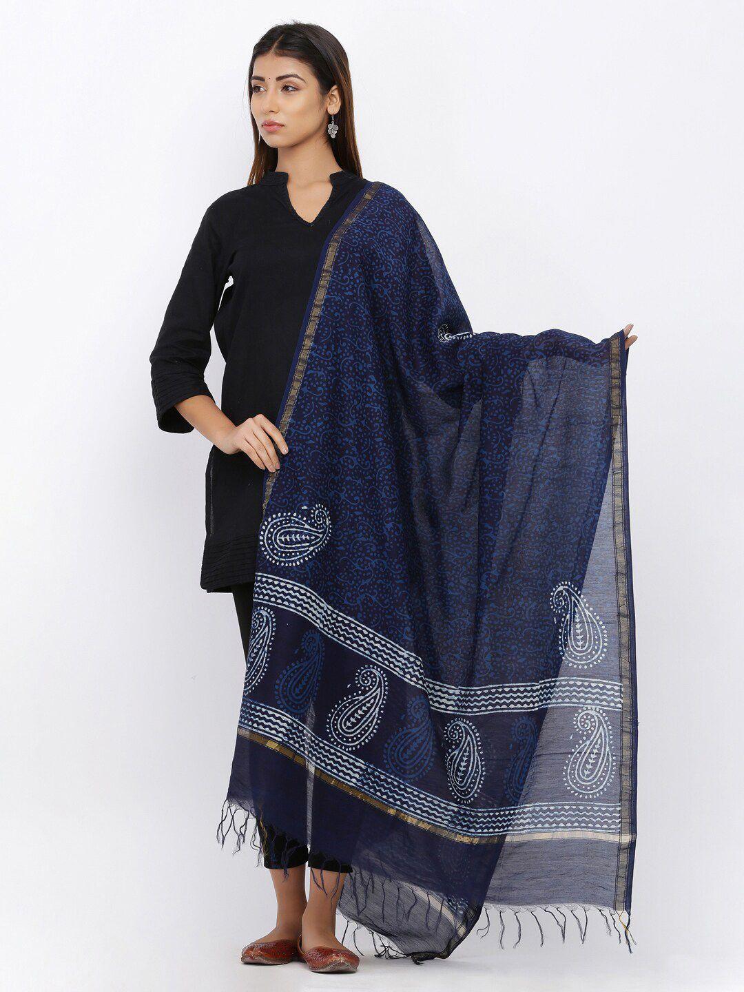 soundarya navy blue & white paisley hand block print printed pure cotton dupatta