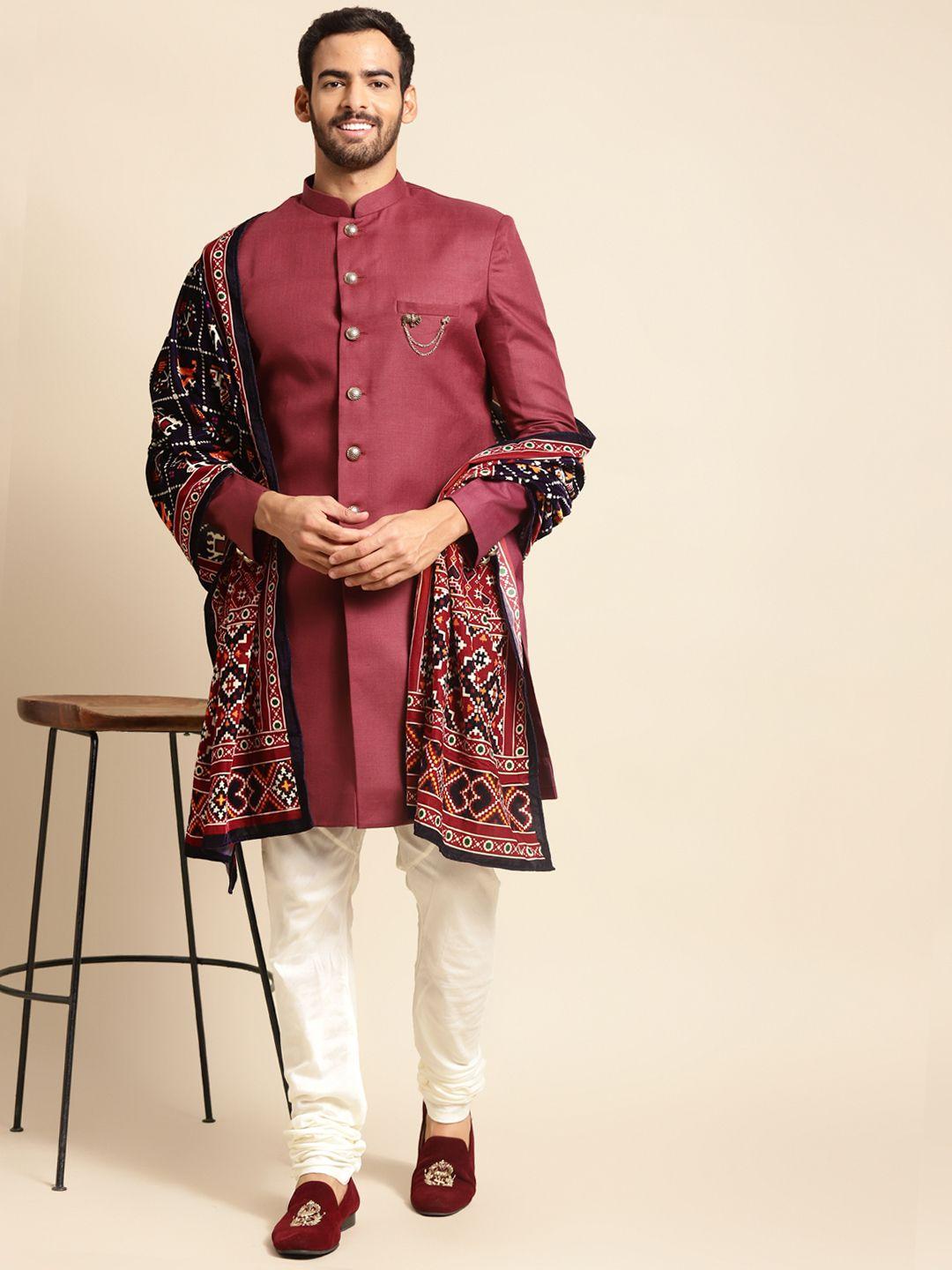 kisah men maroon solid sherwani set