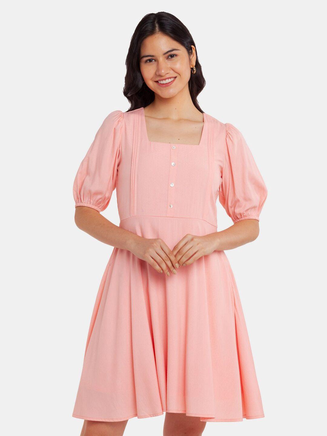 zink london women pink solid puff sleeve midi dress