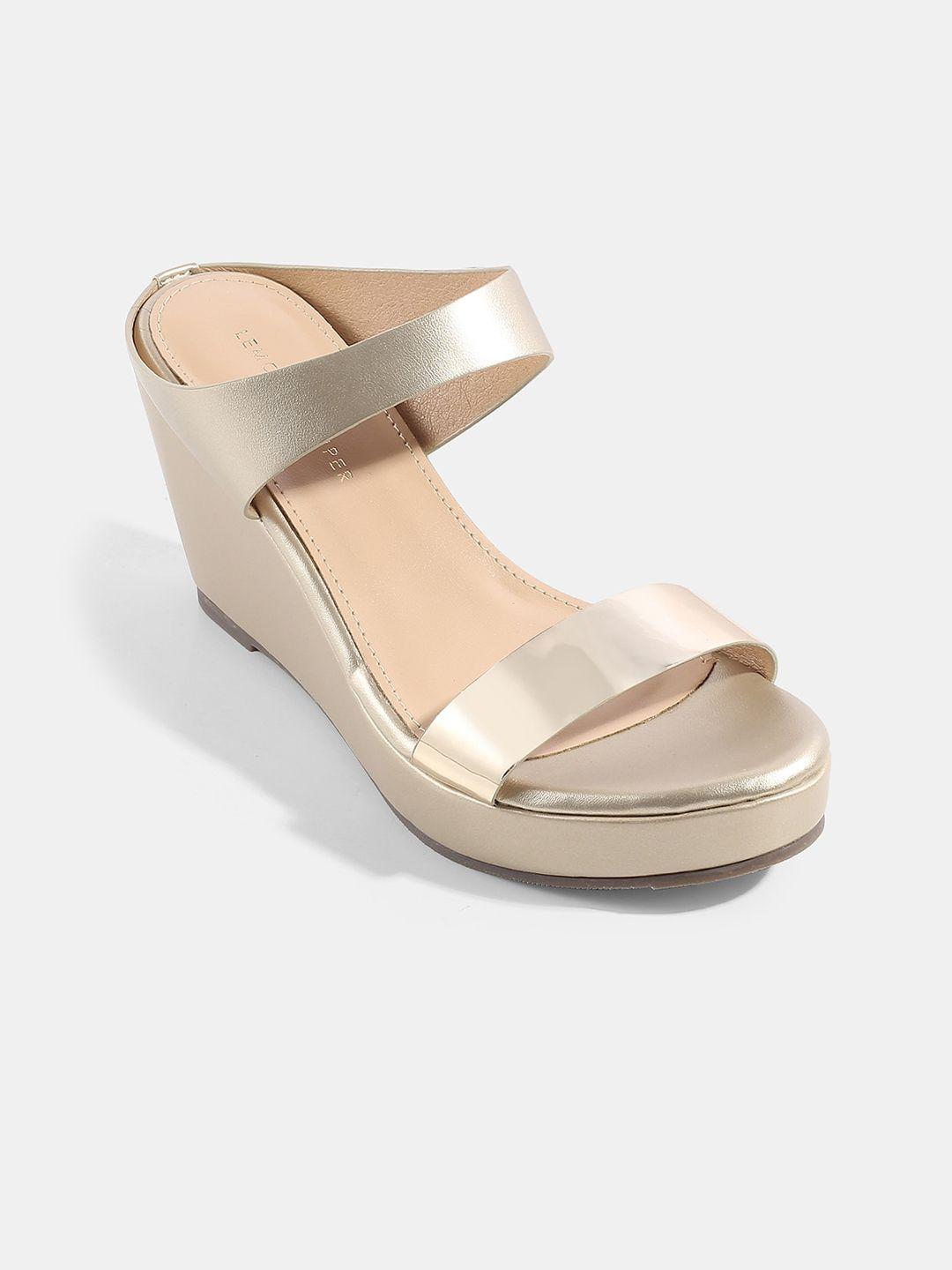 lemon & pepper gold-toned pu wedge sandals