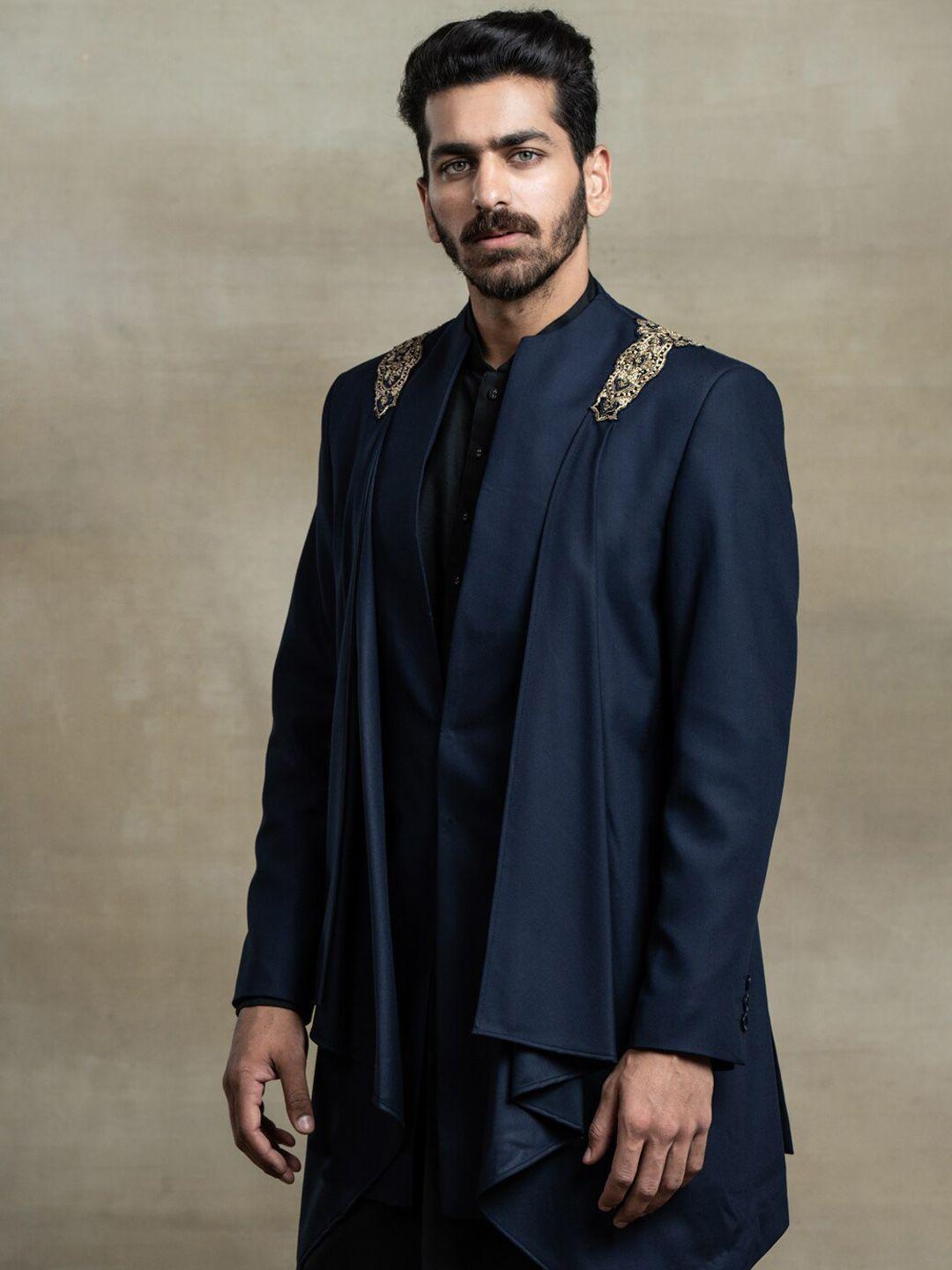 tasva men navy blue & black solid sherwani set