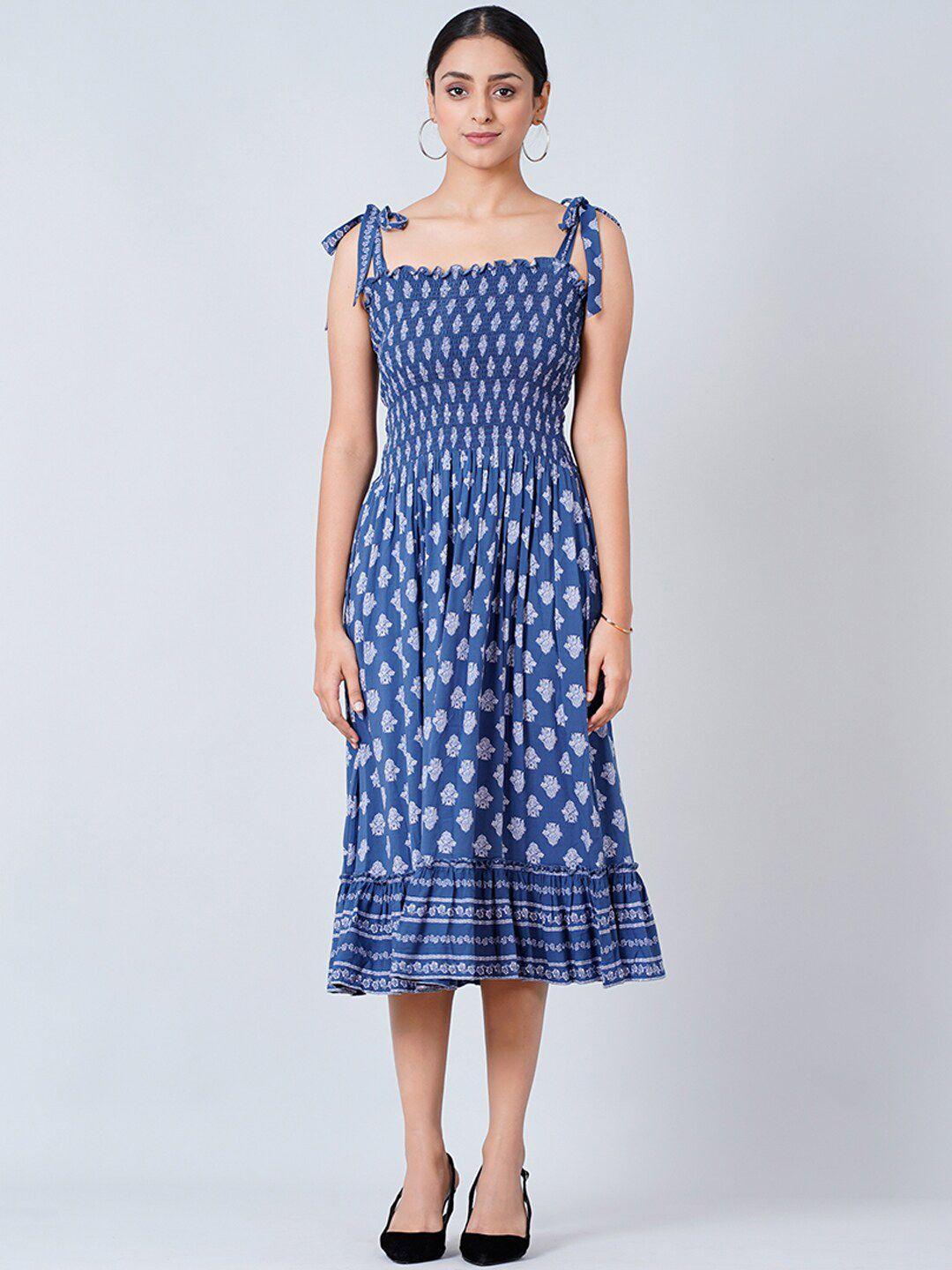 first resort by ramola bachchan women blue & white ethnic motifs midi dress