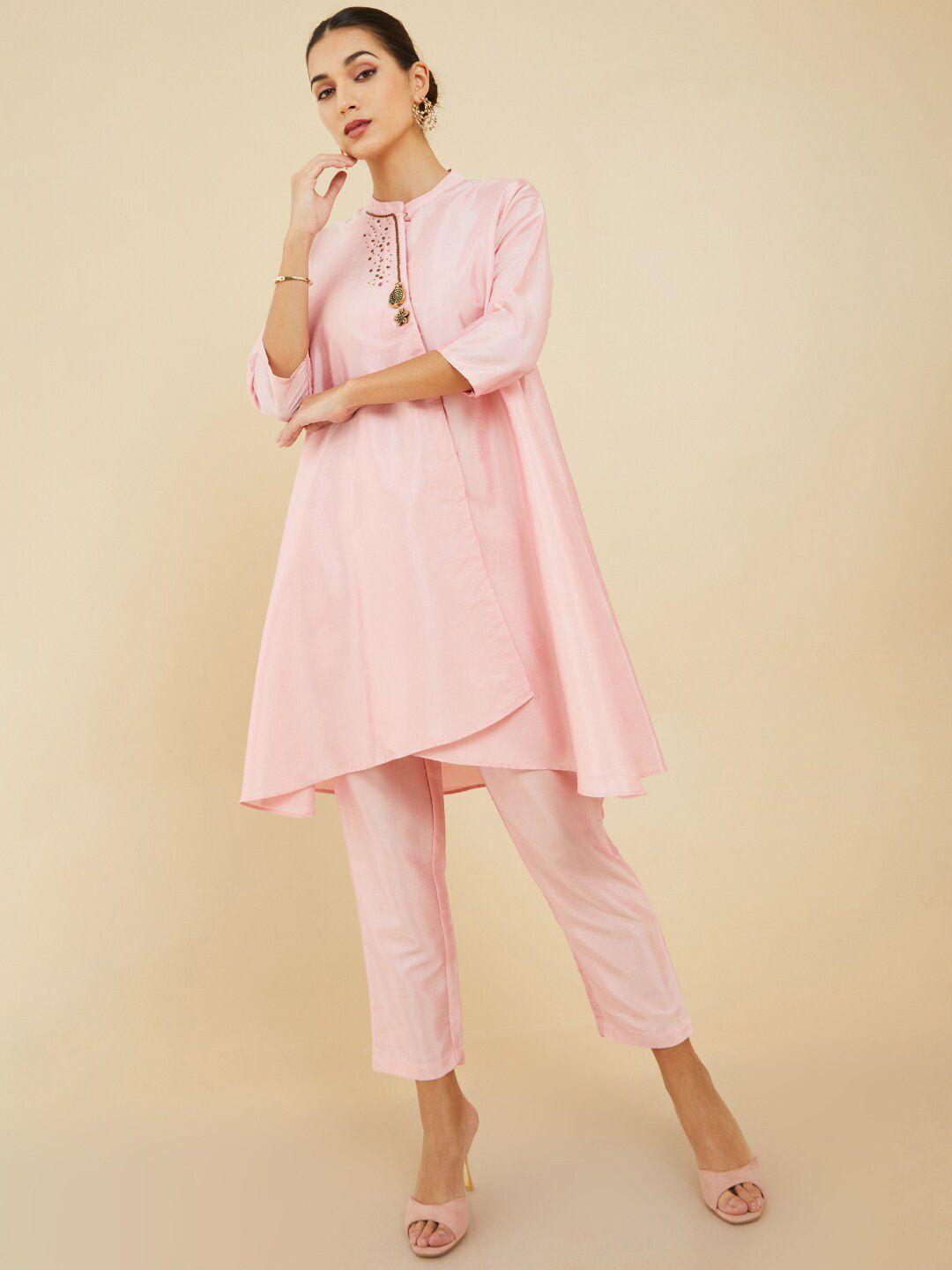 soch women pink kurta with trousers