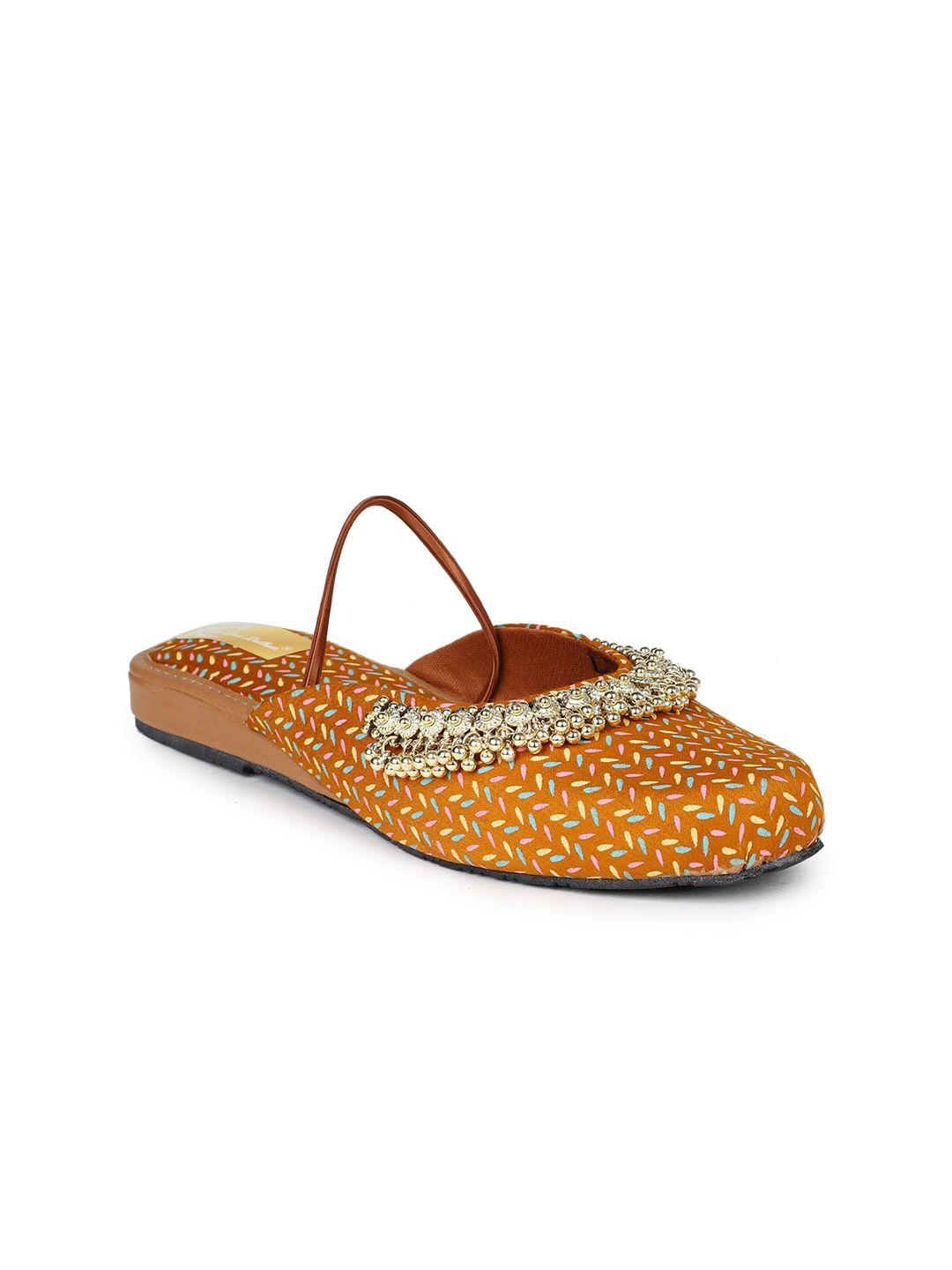 the desi dulhan women printed embellished mules flats