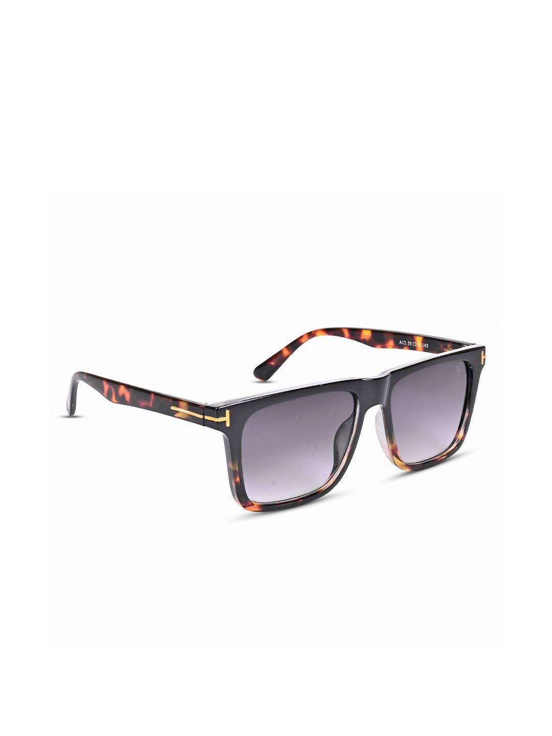 voyage wayfarer sunglasses with uv protected lens