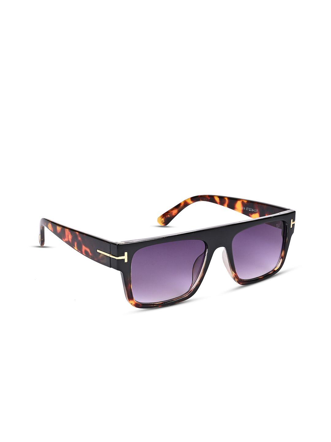 voyage wayfarer sunglasses with uv protected lens