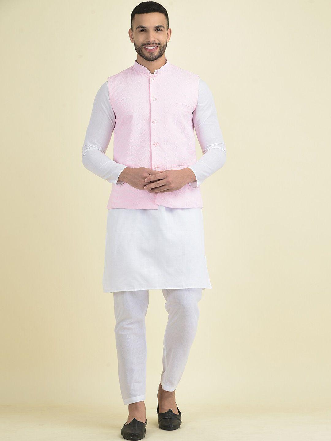 deyann men ethnic motifs printed pure cotton kurta with pyjamas