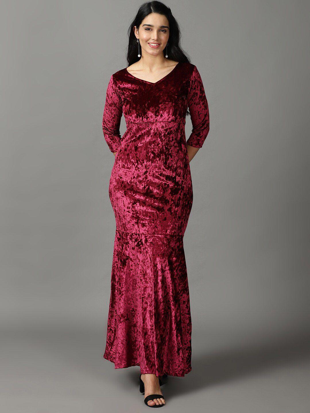 showoff velvet sheath dress