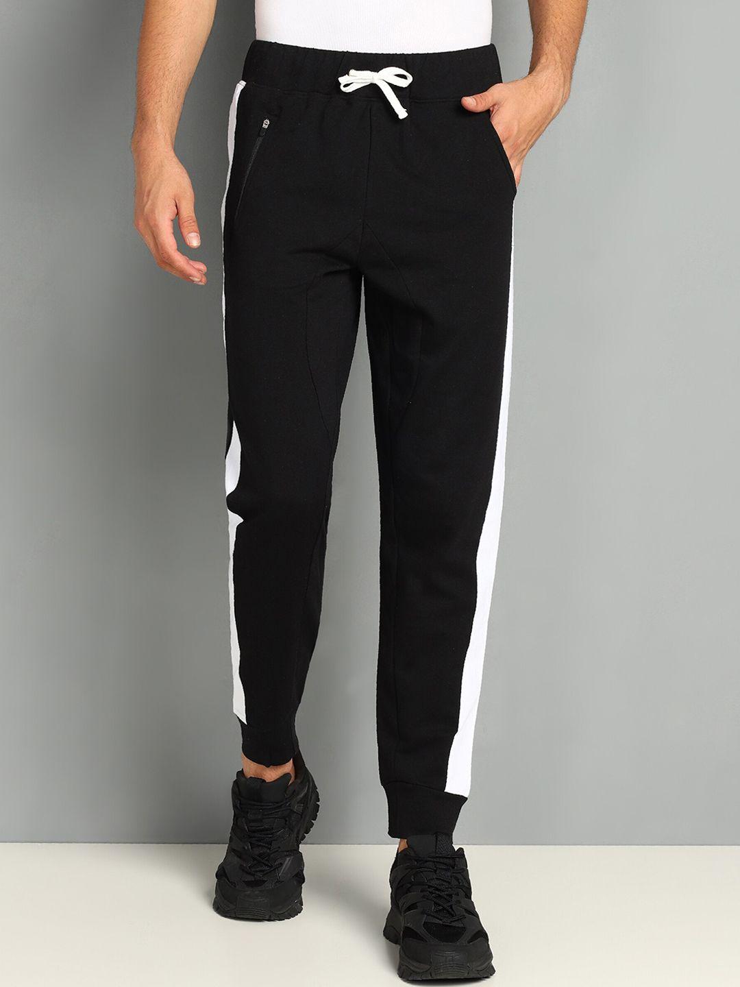 sharktribe men colourblocked mid-rise cotton jogger