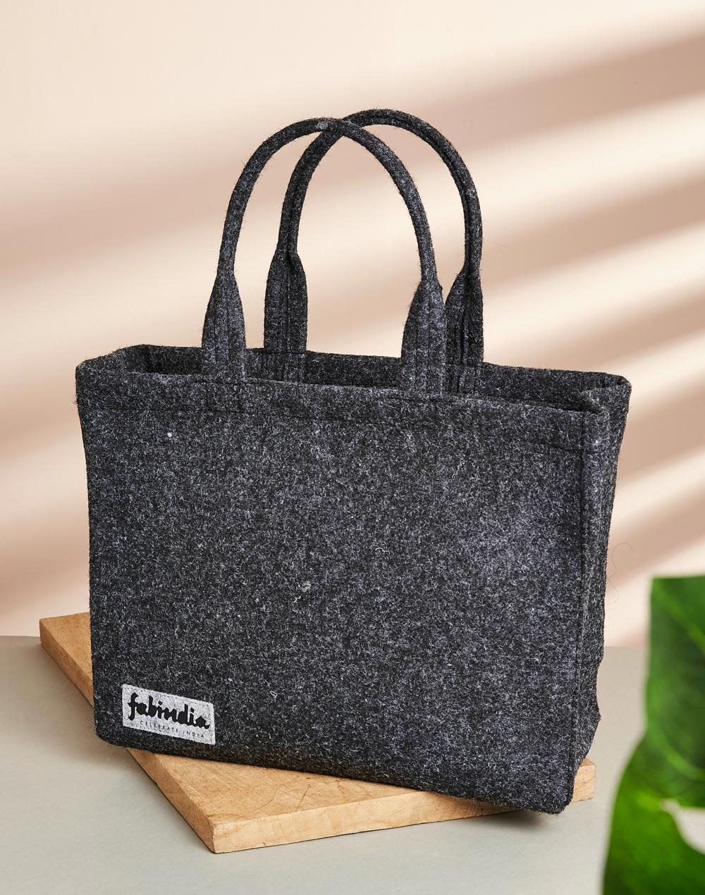 black pet tote bag