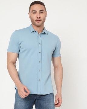 slim fit shirt