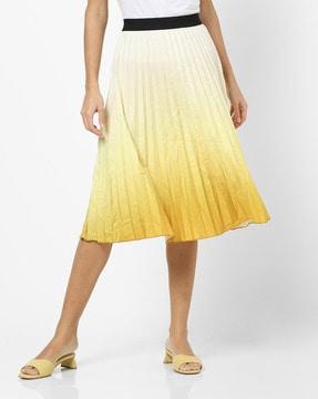 pleated flared skirt