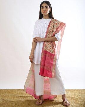 women printed dupatta