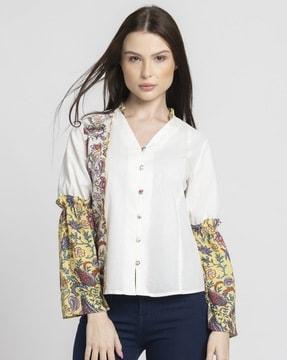 floral print shirt