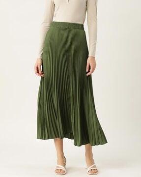 solid flared skirt