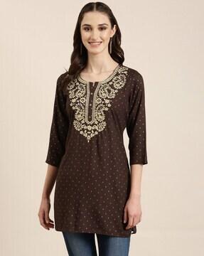 embroidered straight kurti