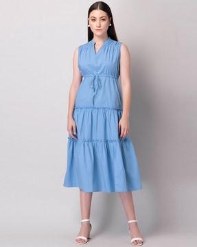 sleeveless tiered dress