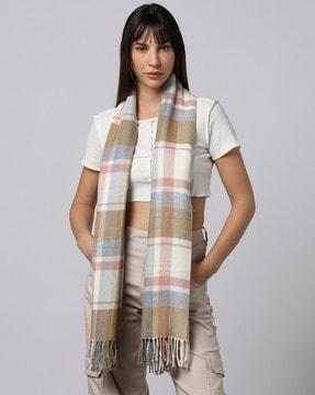 women checked scarf