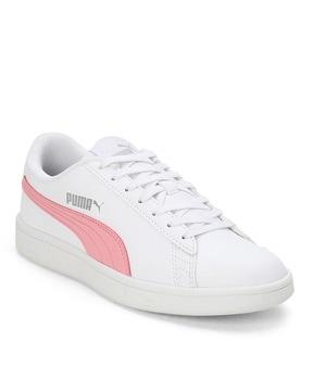 women smashic sneakers