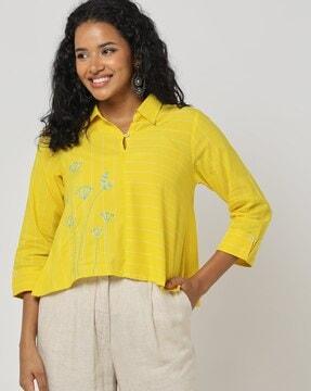 women embroidered top