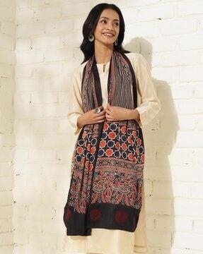 women printed stole