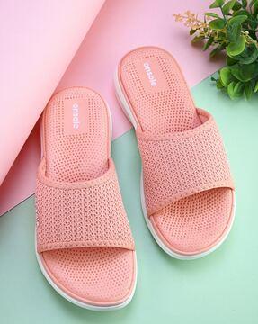 women knitted slides