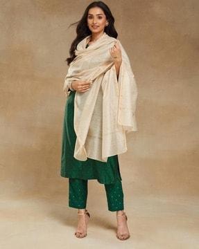 women woven dupatta