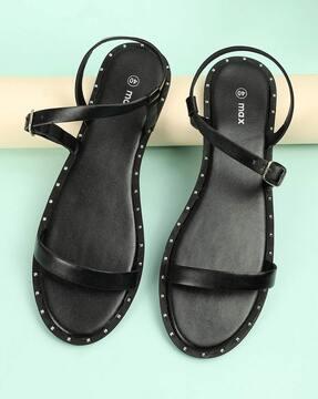 women flat sandal