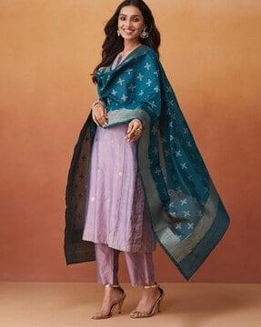 women indian dupatta