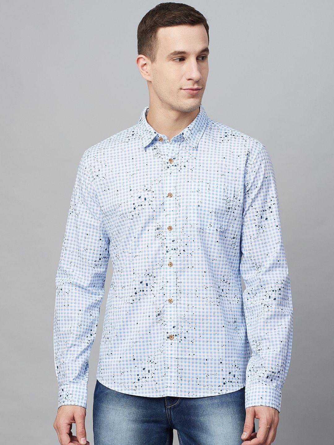 beat london by pepe jeans men blue & white slim fit checked casual shirt