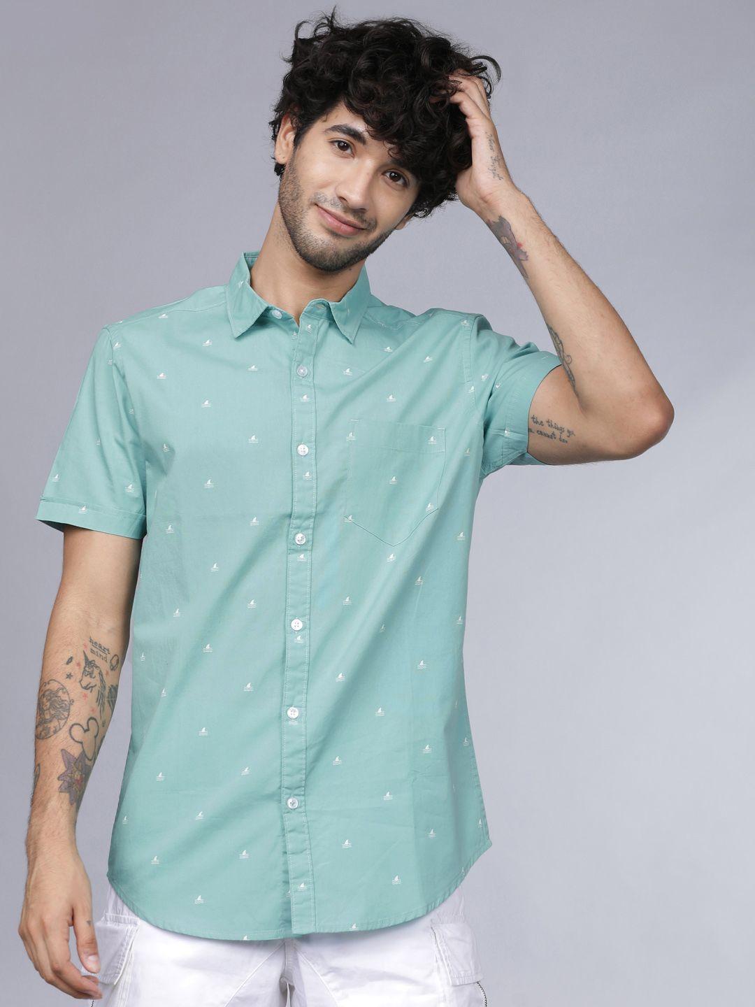 highlander men sea green & white slim fit printed casual shirt