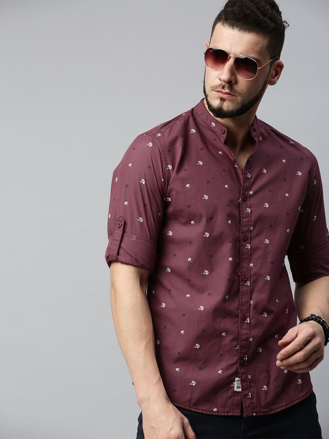 roadster men maroon regular fit printed casual sustainable shirt