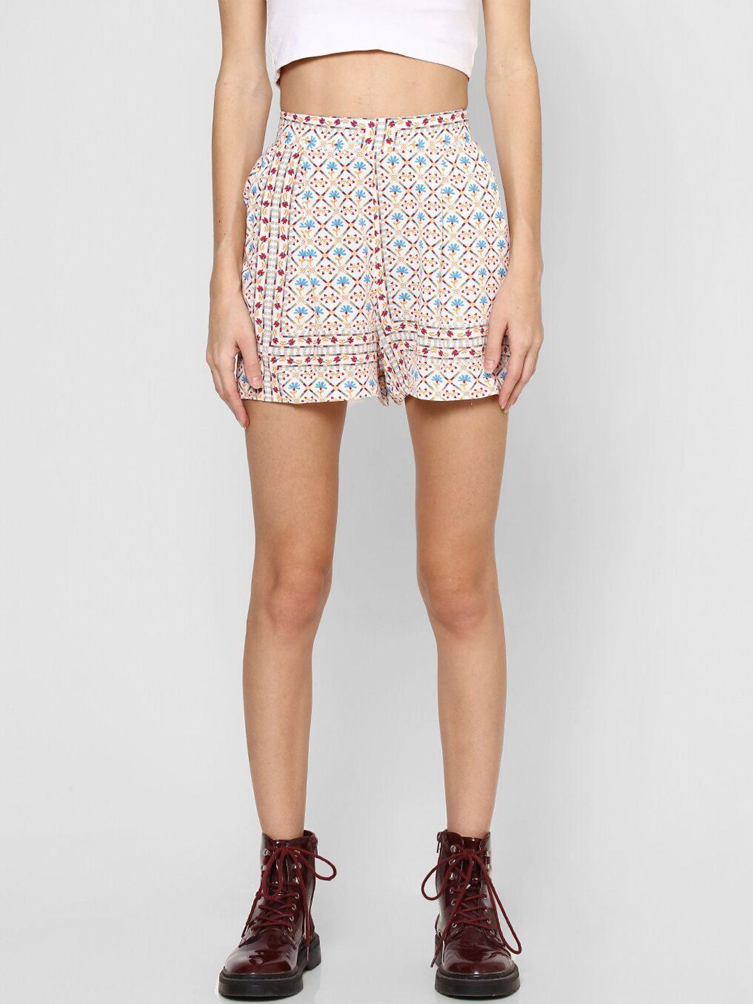 only women white printed regular shorts