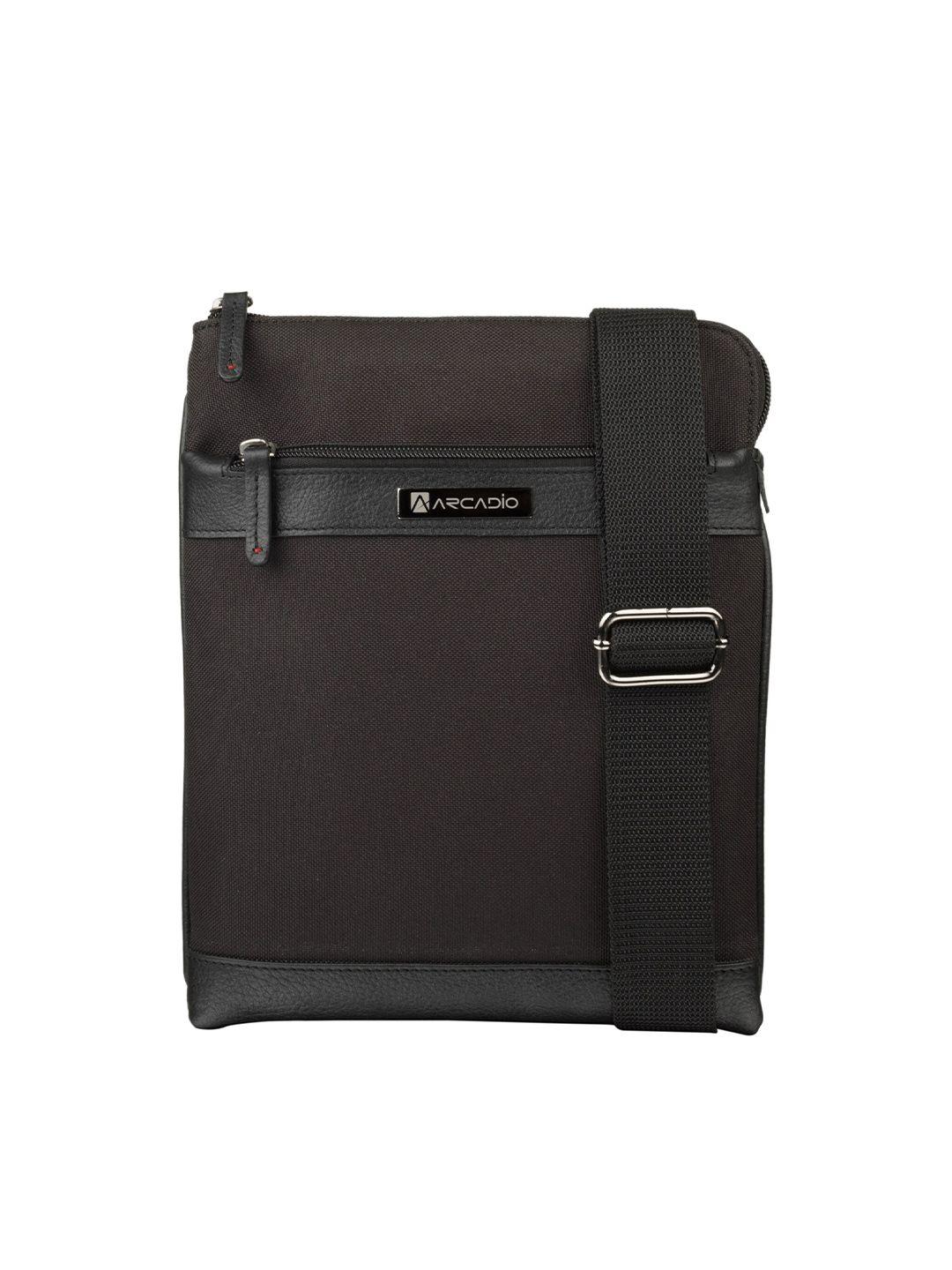 arcadio unisex black messenger bag