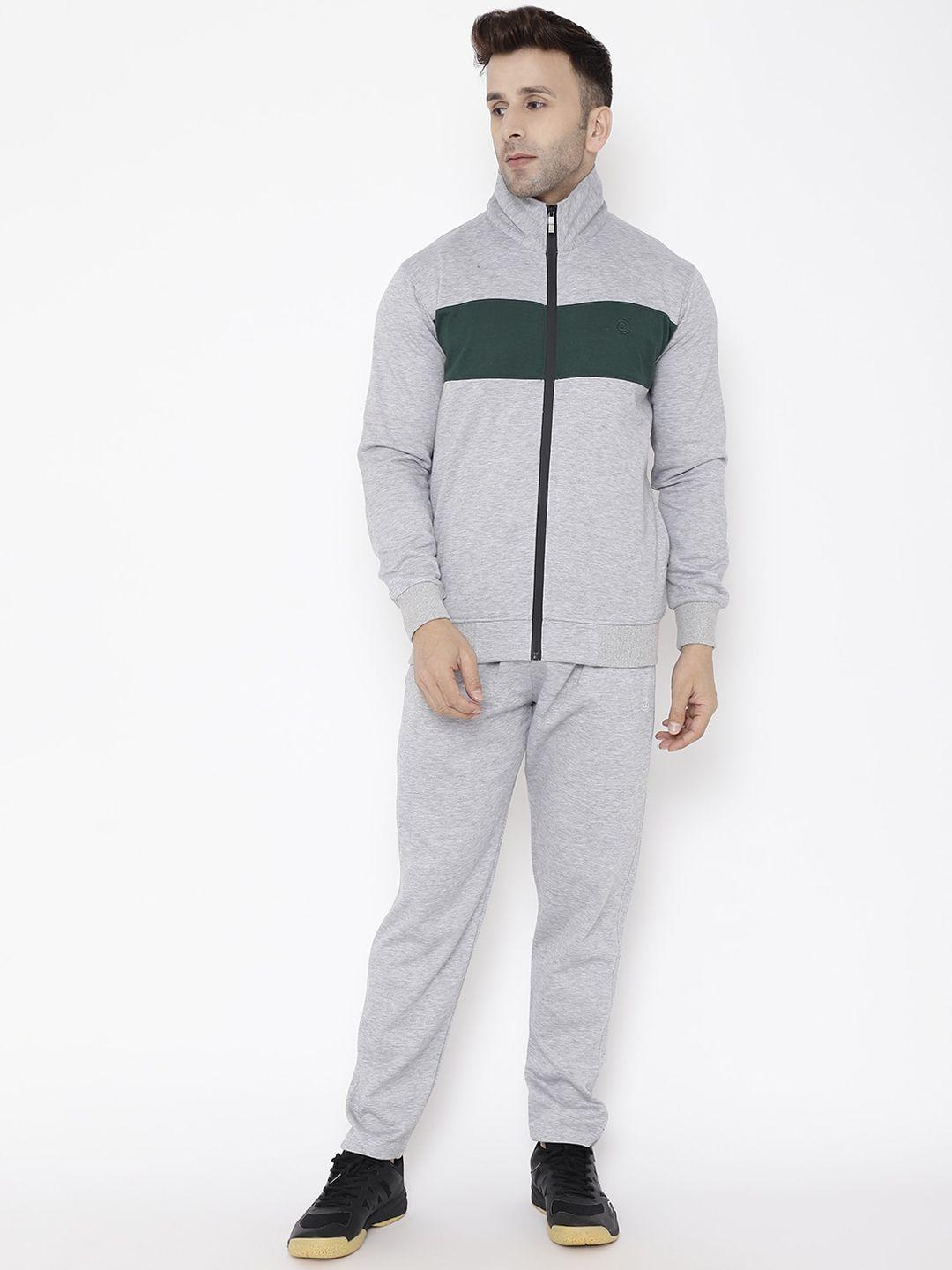 chkokko men green solid comfort-fit sports tracksuit