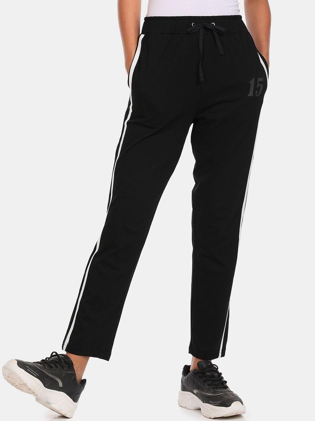 sugr women black solid cotton track pants