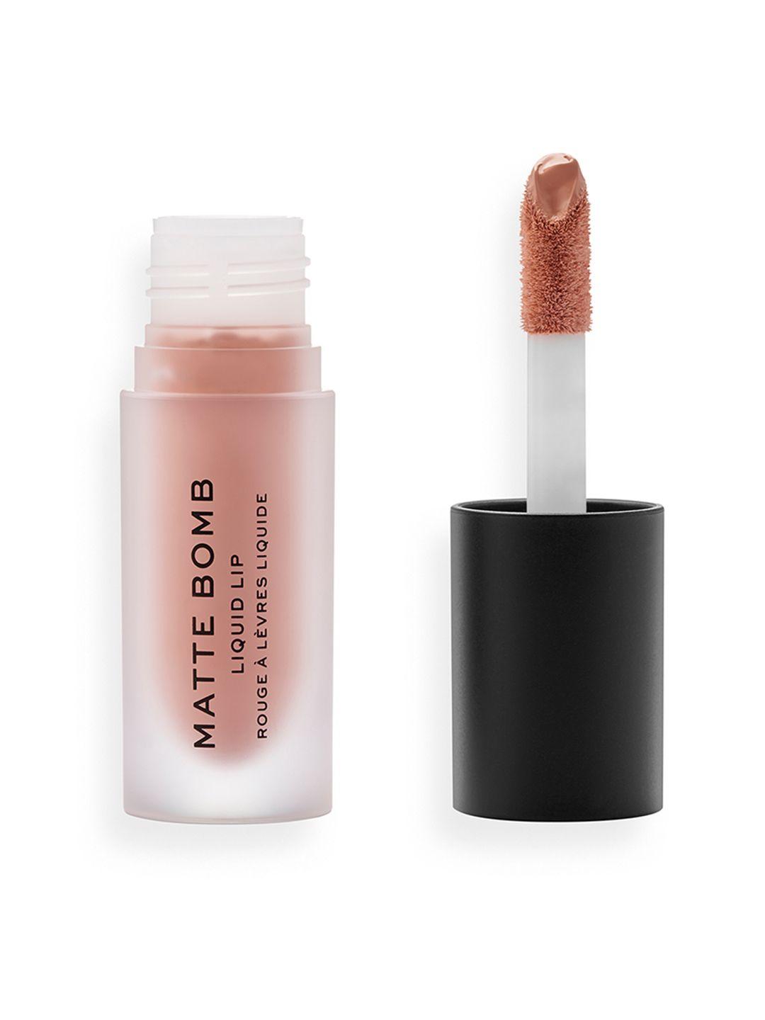 makeup revolution london matte bomb liquid lipstick - nude charm