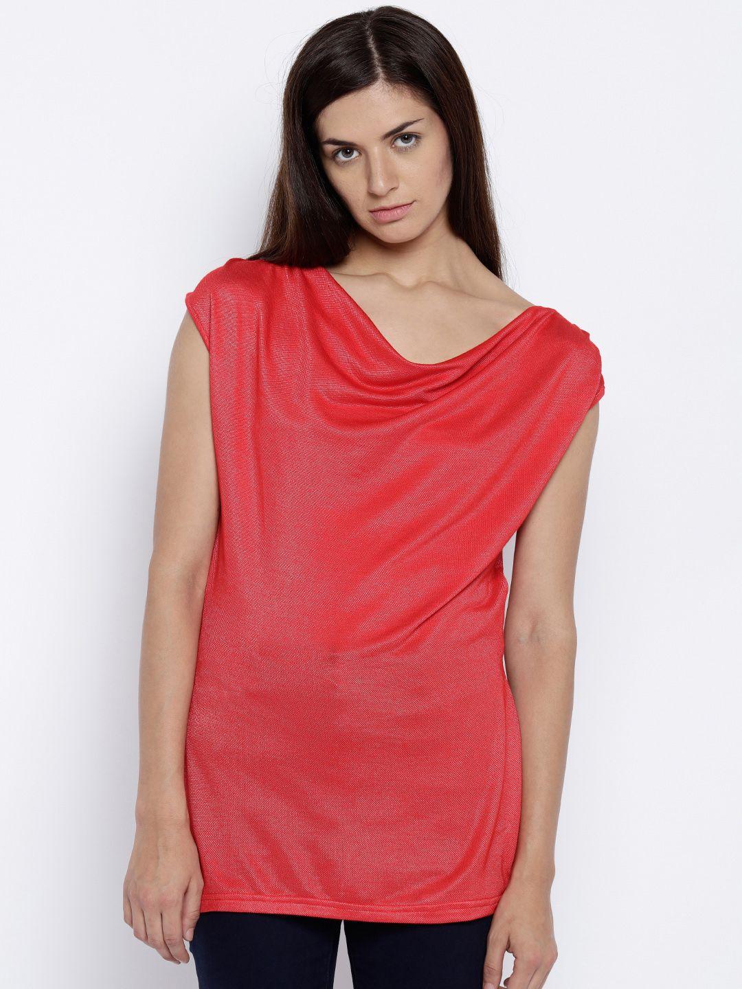 and women red solid top