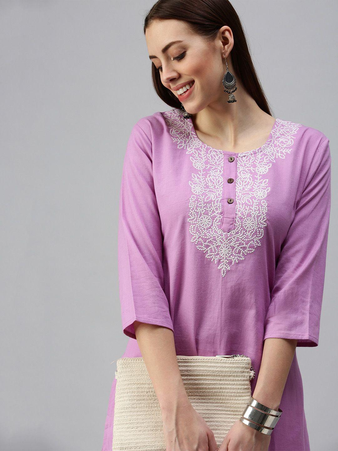 showoff women lavender & white round neck thread work straight kurta with trousers