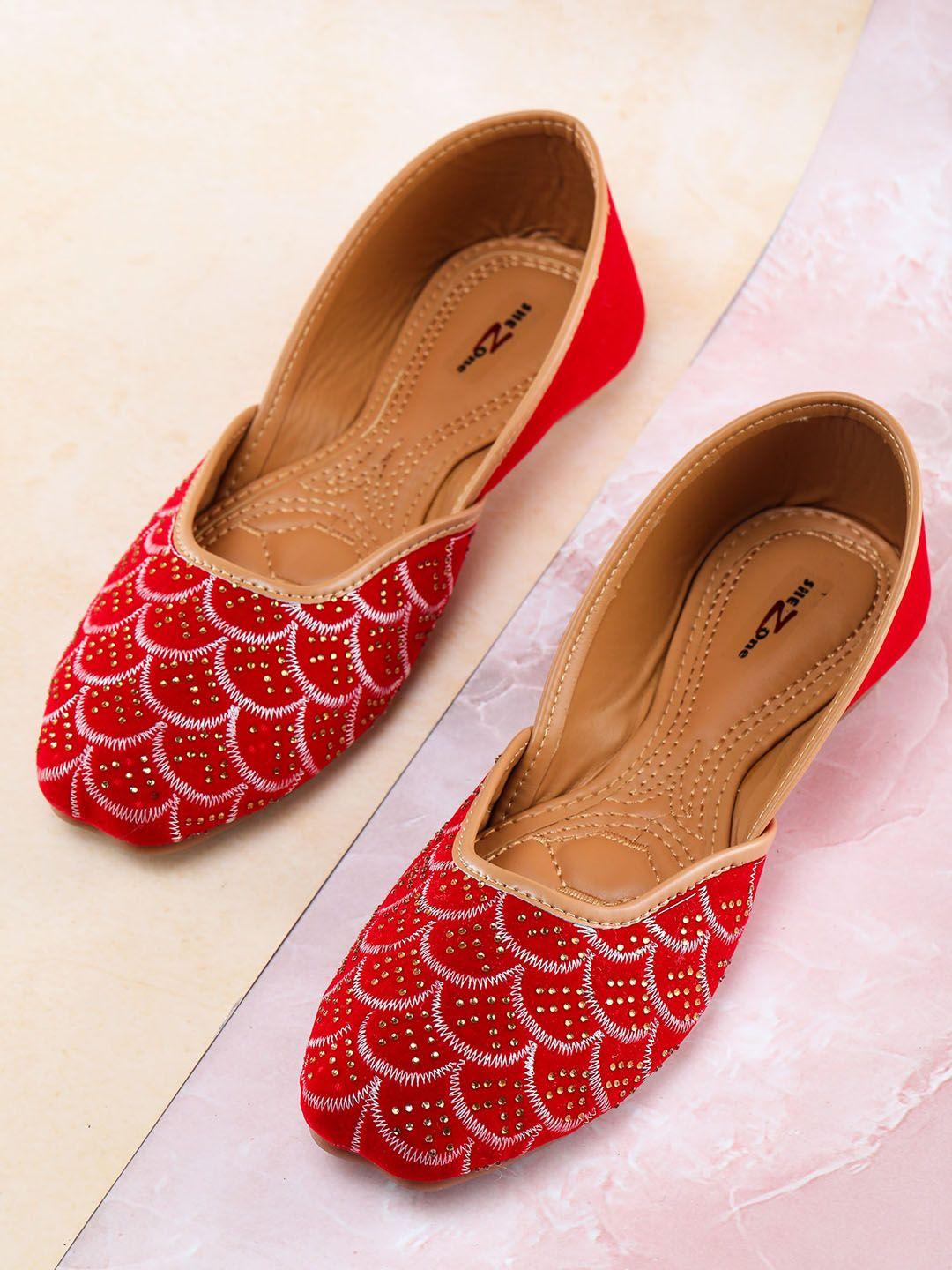 shezone women red printed ballerinas flats