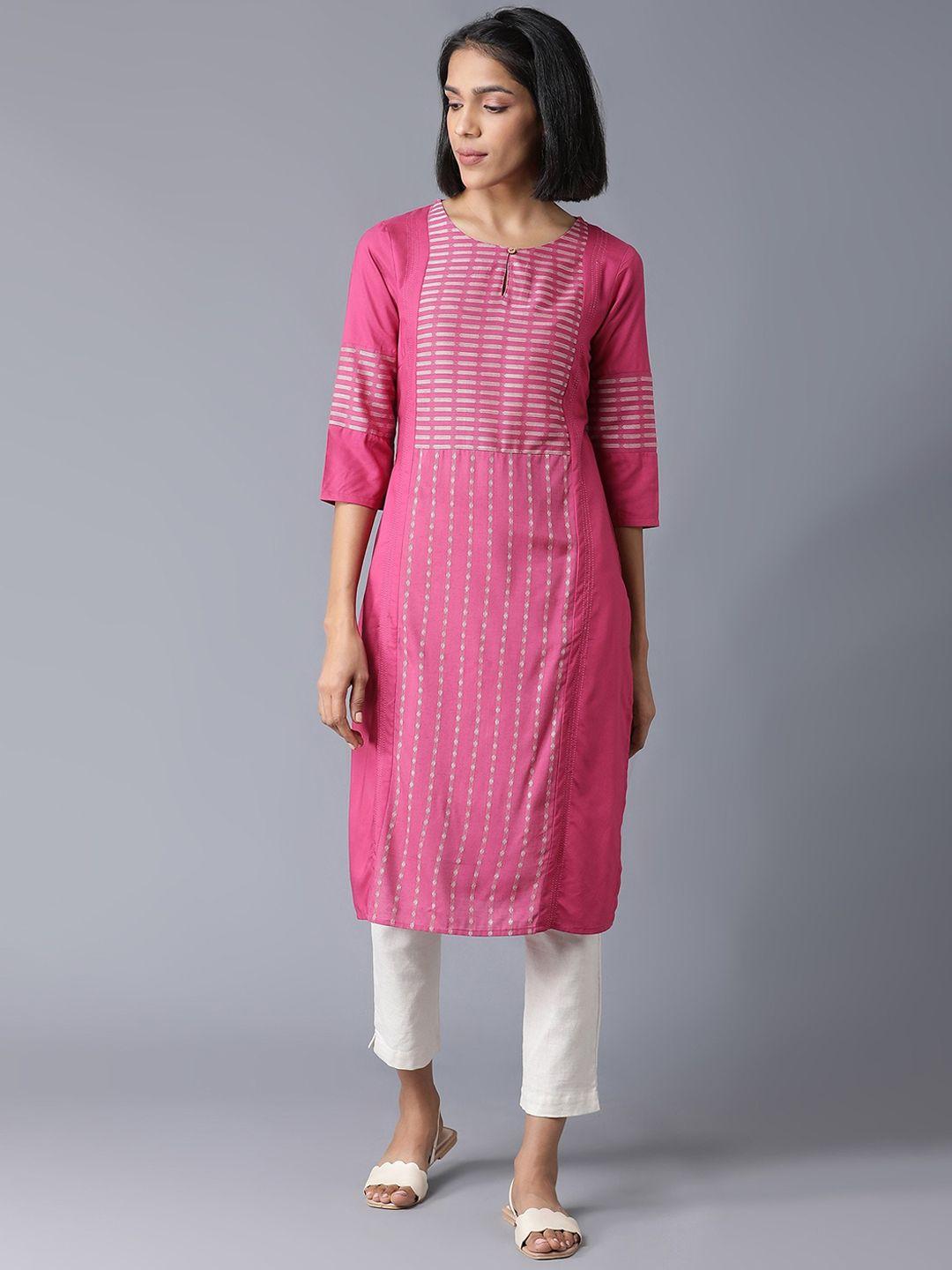 w women pink geometric printed keyhole neck kurta