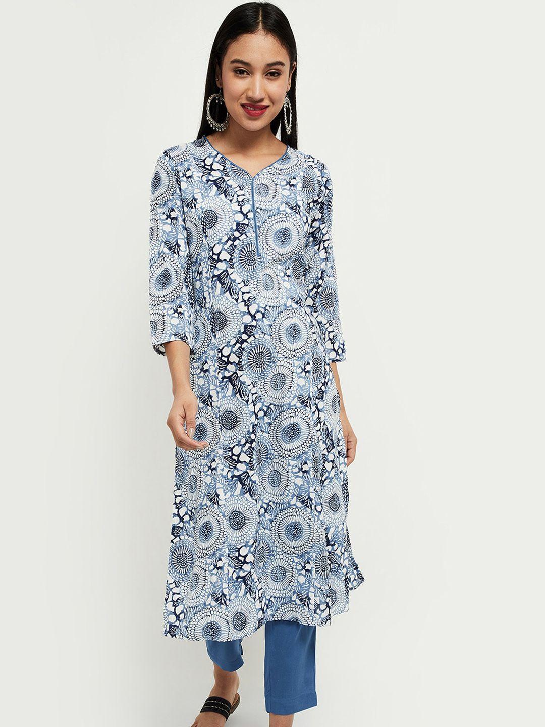 max women blue & white floral printed pleated kurta with trousers