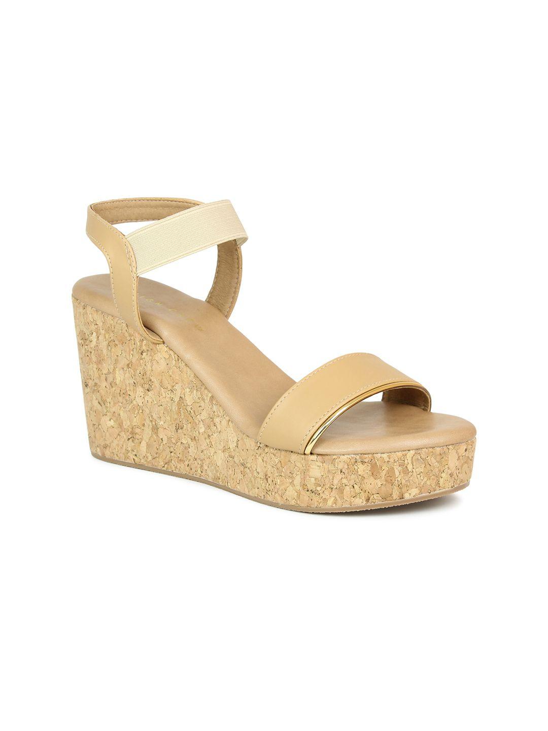 design crew beige wedge sandals