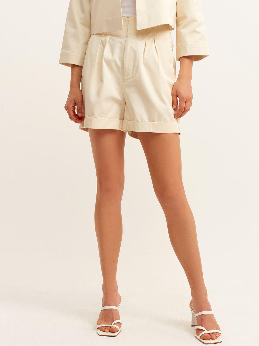 oxxo x reborn collection women beige high-rise shorts