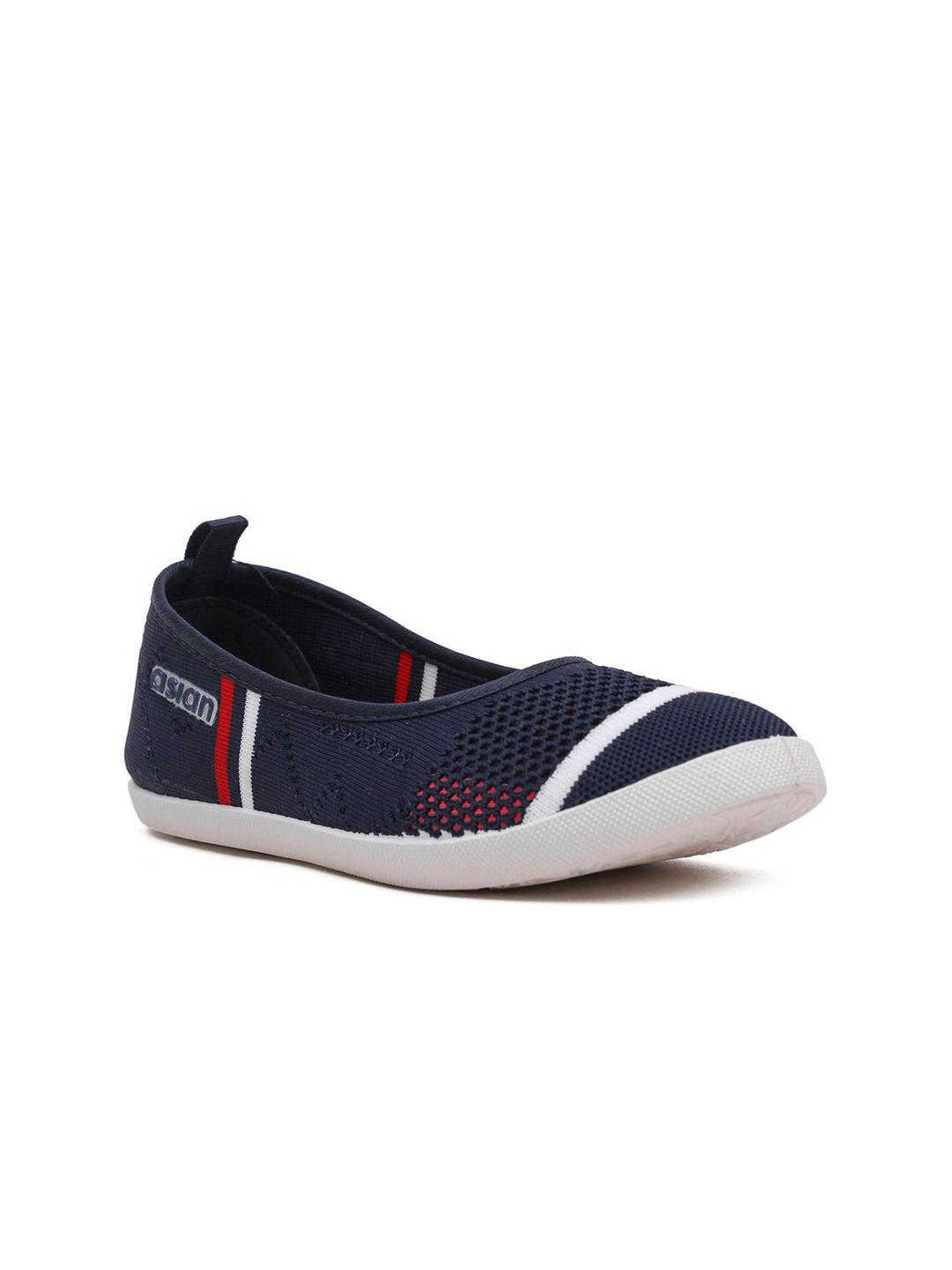 asian women navy blue & red woven design slip-on sneakers