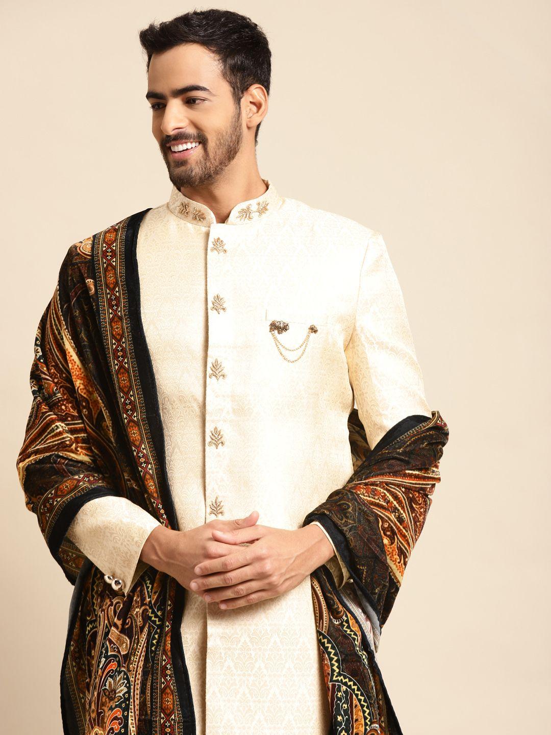 kisah men white woven design sherwani set with dupatta