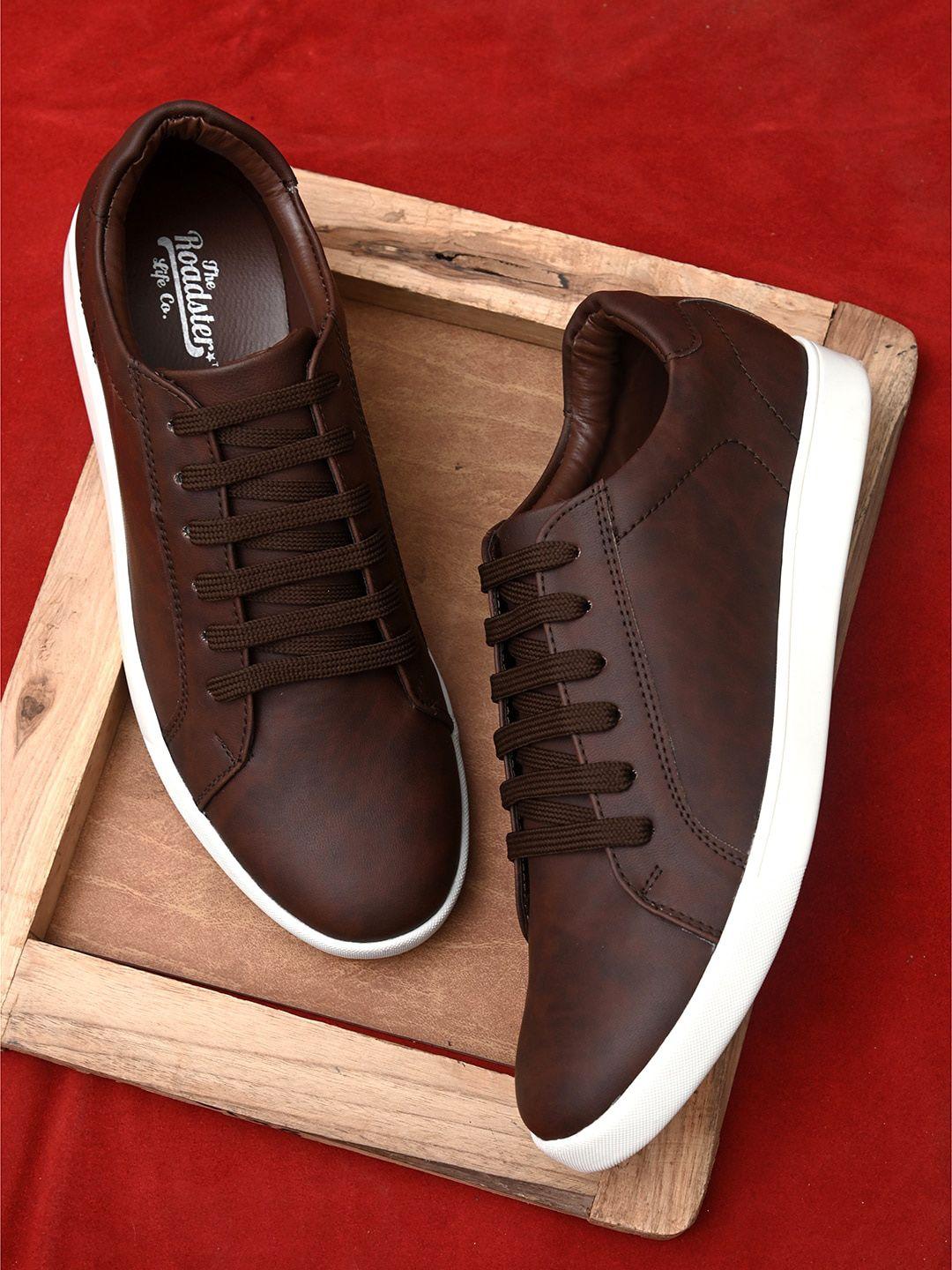 roadster men brown textured pu sneakers