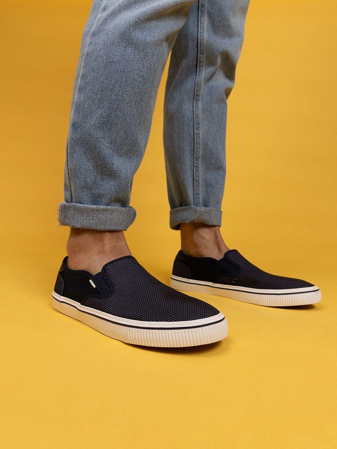 toms men navy blue printed slip-on sneakers